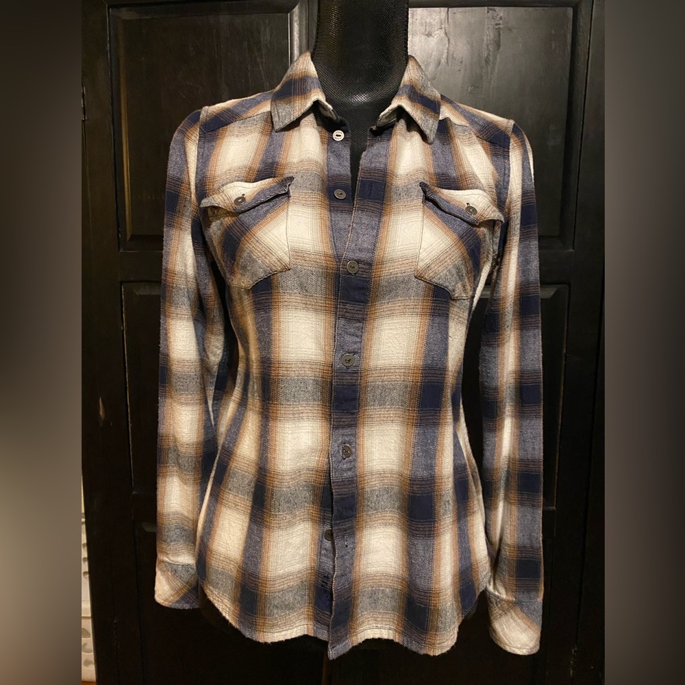 Fitted plaid TNA shirt in xs